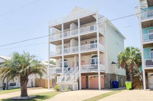 1514 Swordfish Ln - Photo 1 of 1