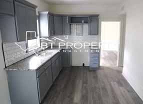 818 E Palestine St - Photo 1 of 1