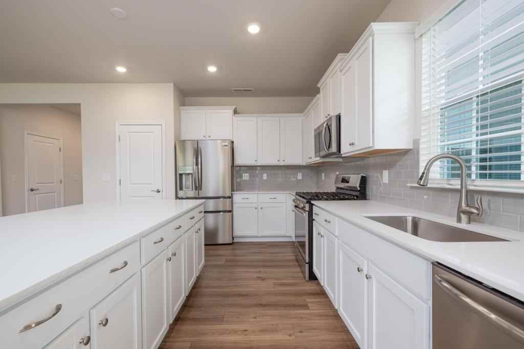 194 White Apple Way - Photo 6 of 12