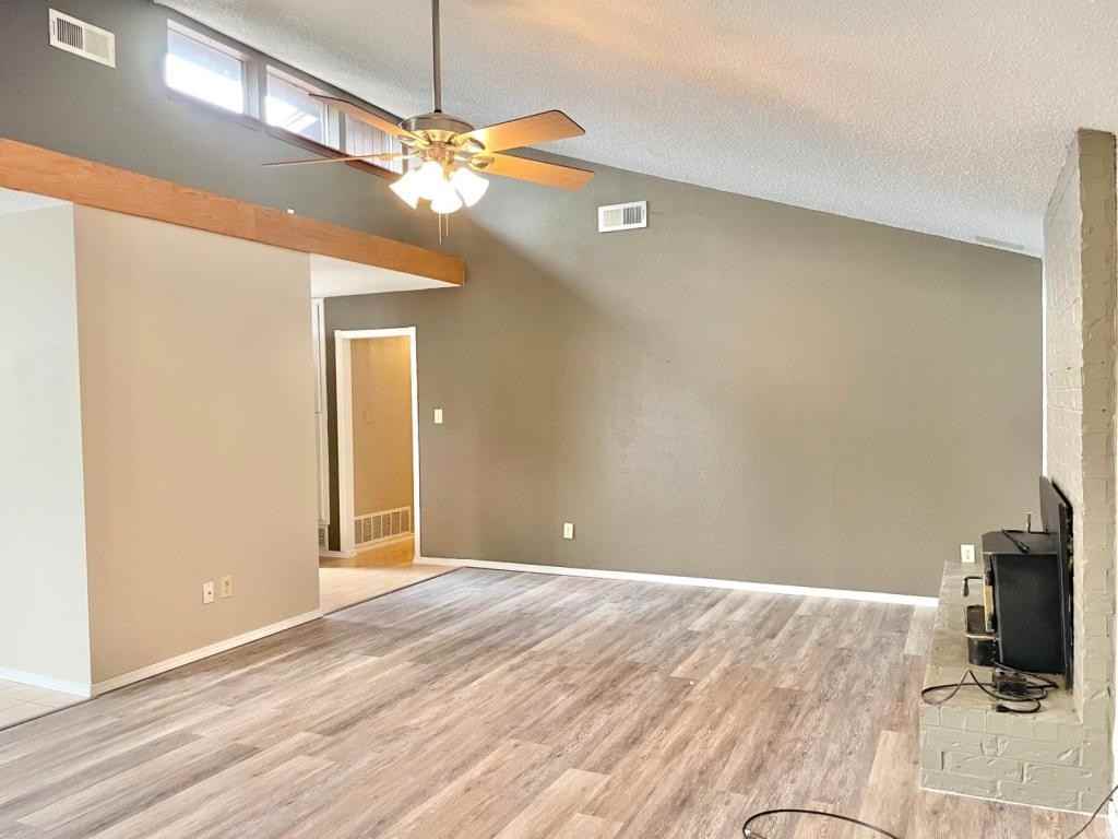 4819 Ne Winfield Cir - Photo 4 of 18