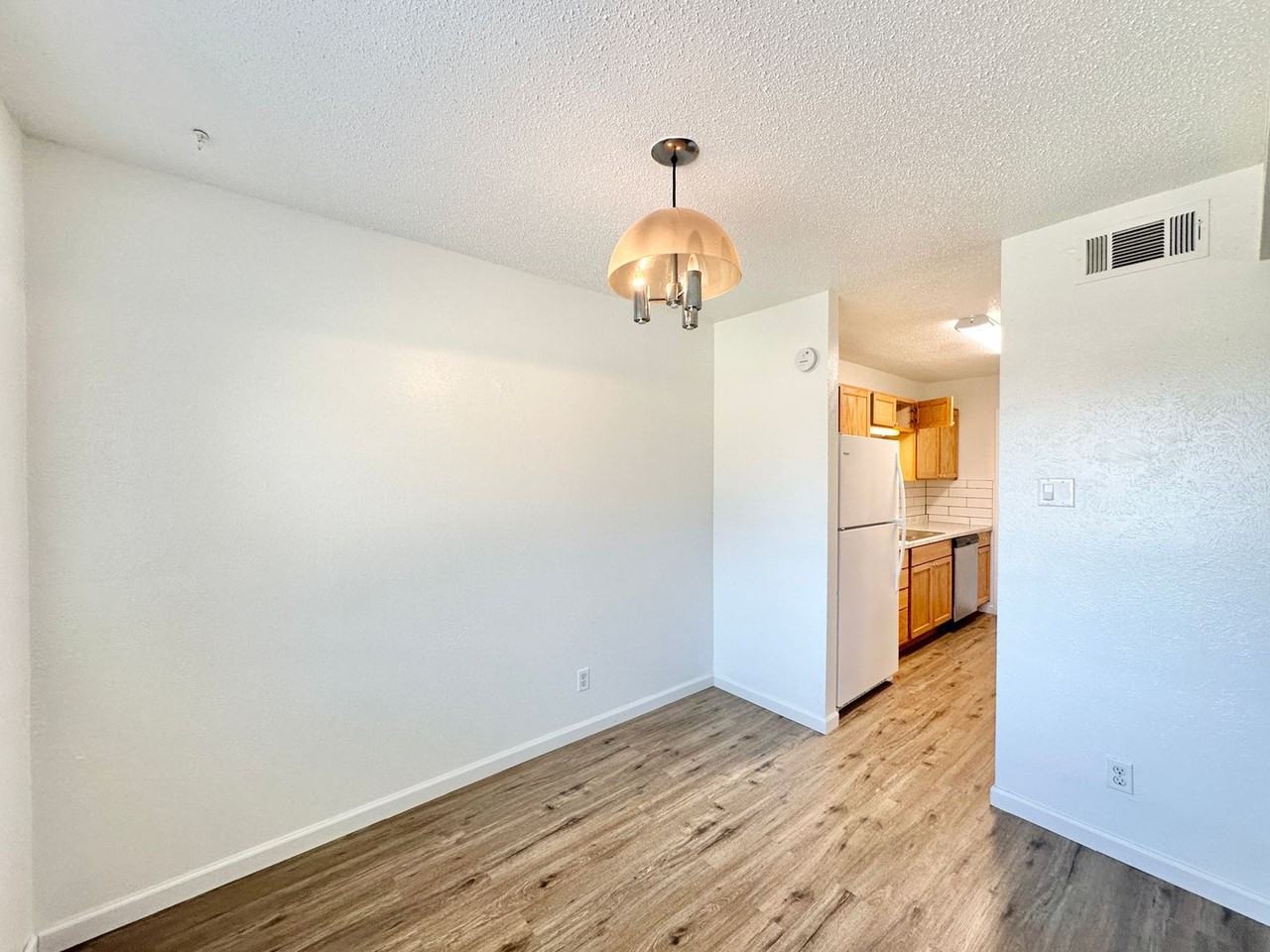 2206A Cascade Dr - Photo 7 of 23