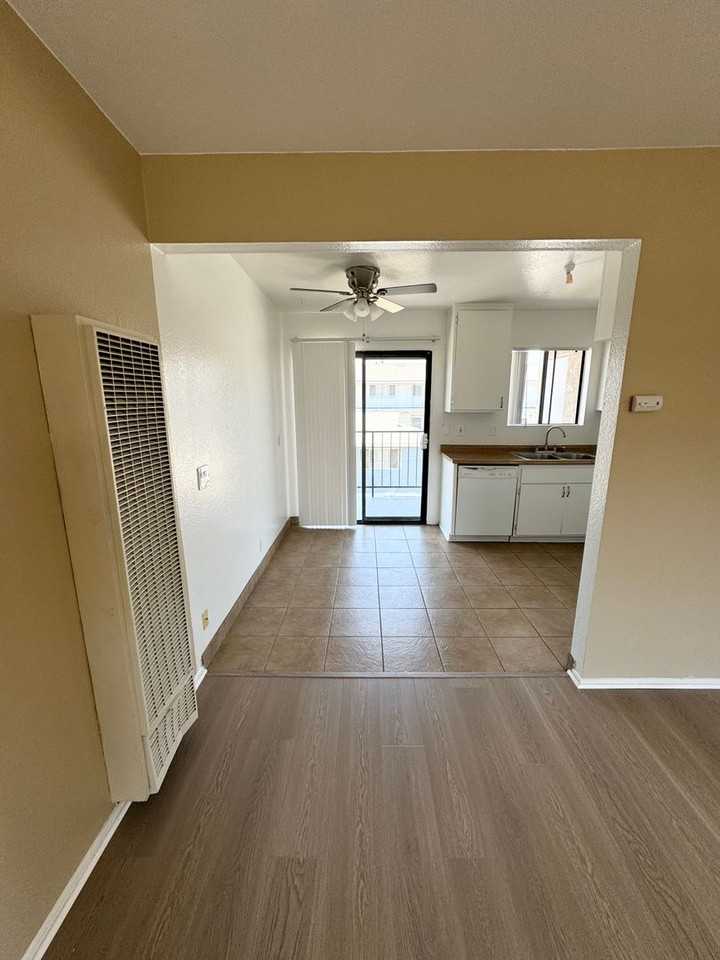 Yukon (Regent) - Photo 5 of 16