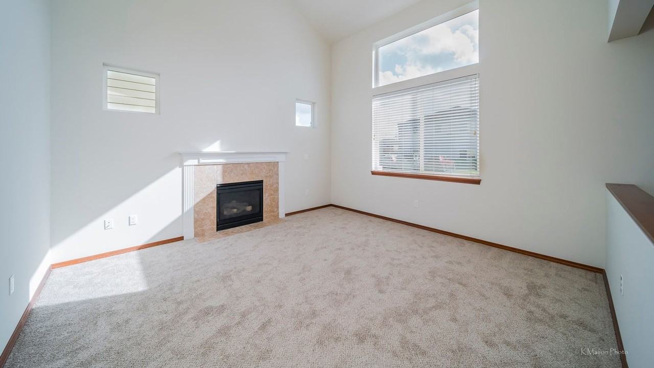 9200 11th Pl Ne - Photo 4 of 10