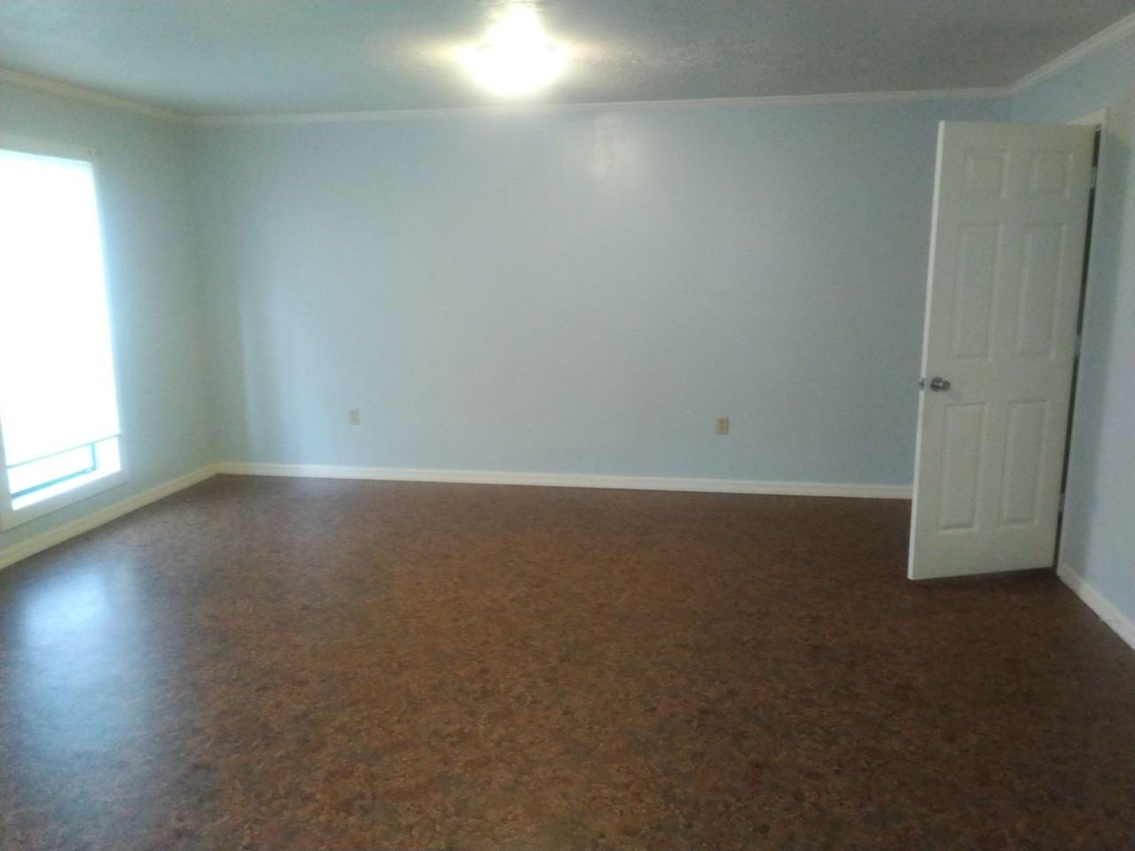 4322 Highway 190 W - Photo 3 of 10