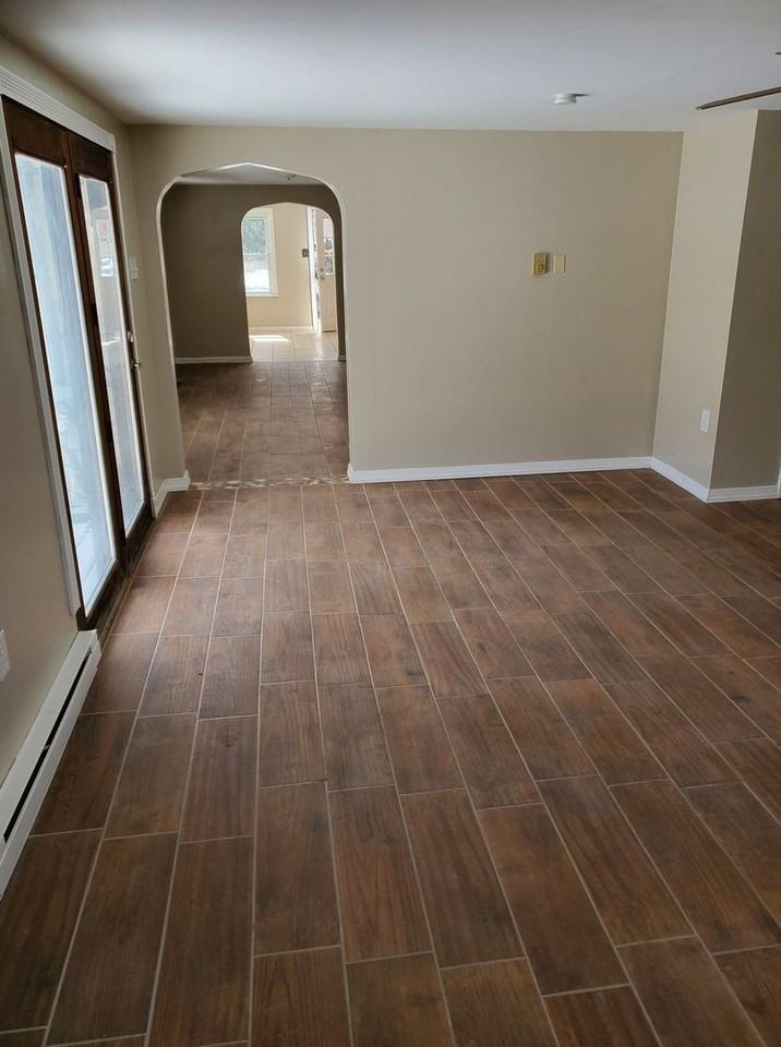 3205 44th St - Photo 2 of 19
