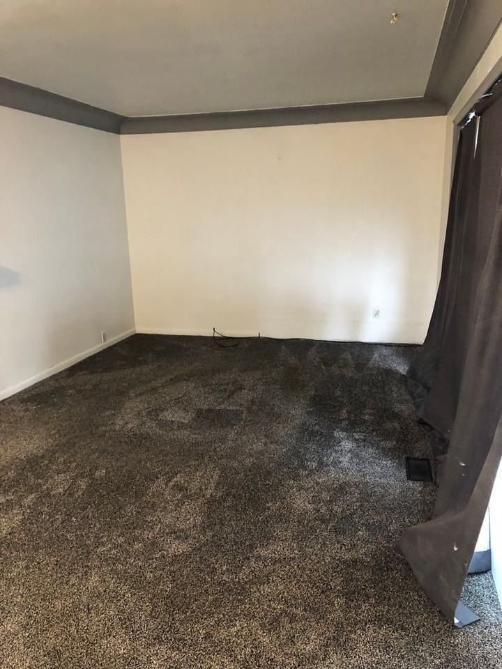 1209 N Jeffers Dr - Photo 3 of 17