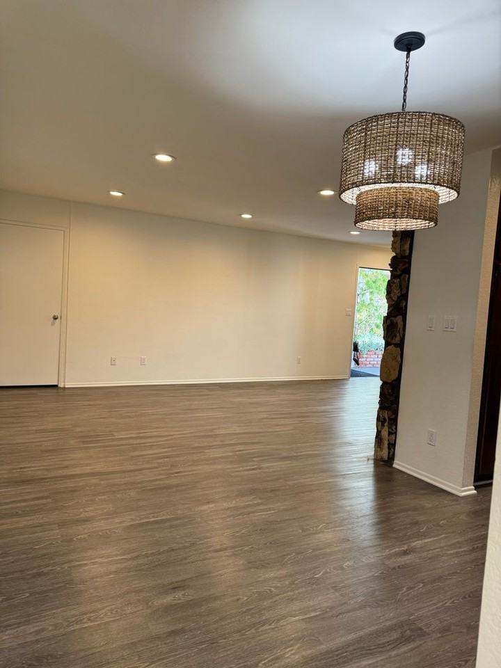 10651 Eastborne - Photo 3 of 21