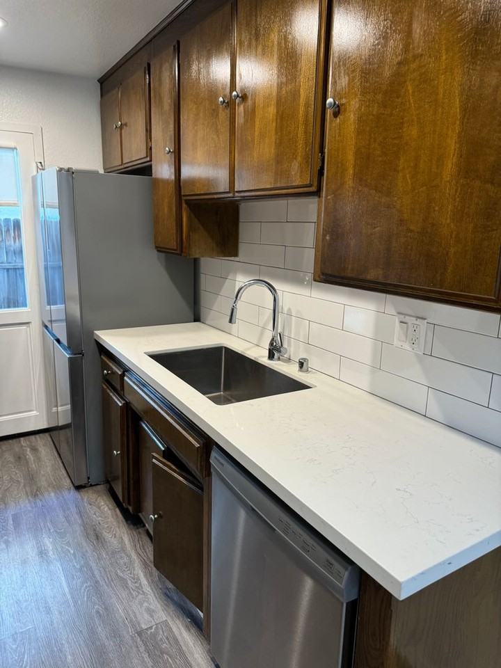 10651 Eastborne - Photo 7 of 21