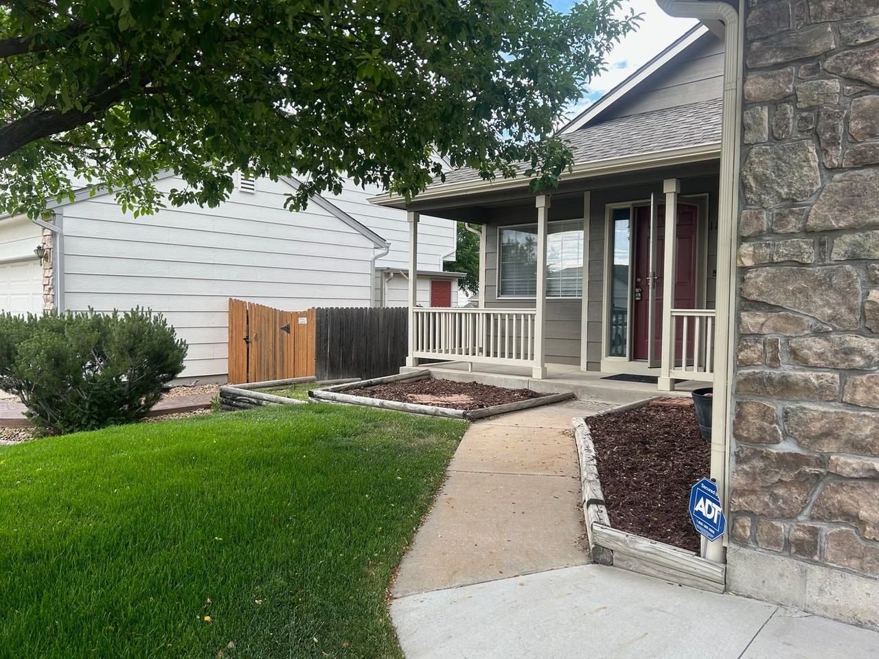 11248 W Progress Ave - Photo 2 of 36