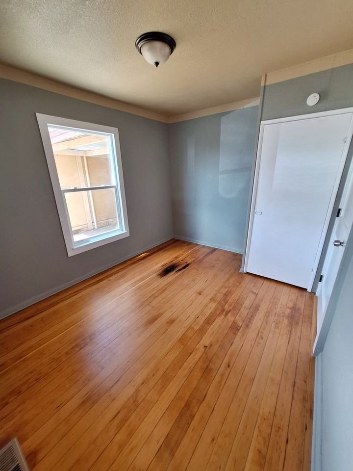 3597 Westgate - Photo 6 of 9