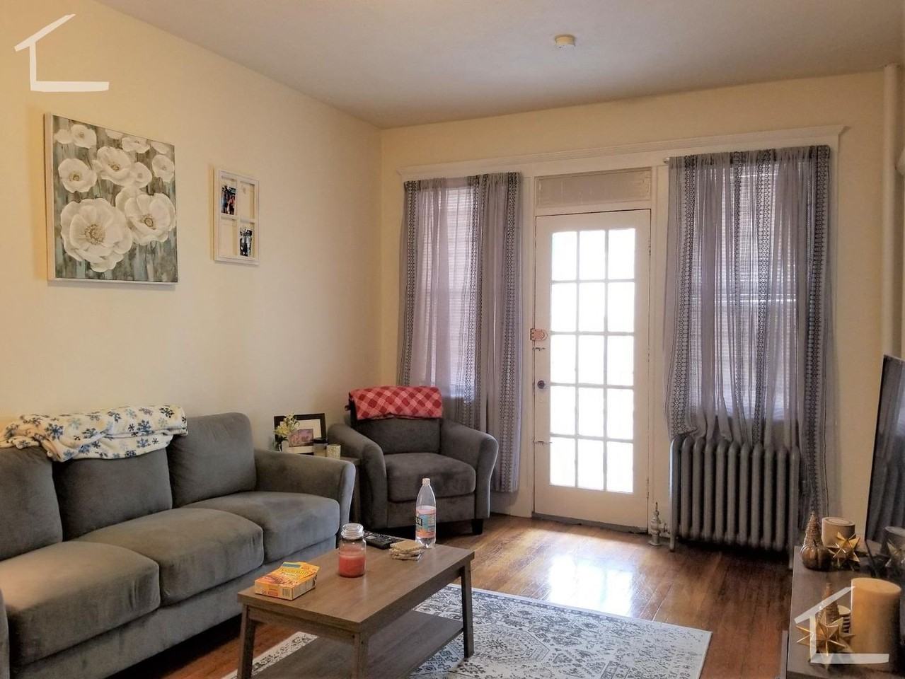 13 Melvin Ave - Photo 2 of 9