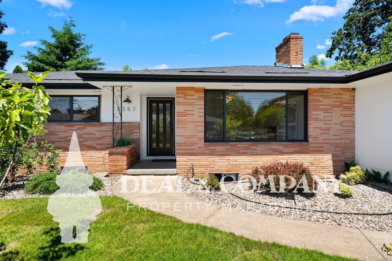 3357 Se Sherrett St - Photo 2 of 20