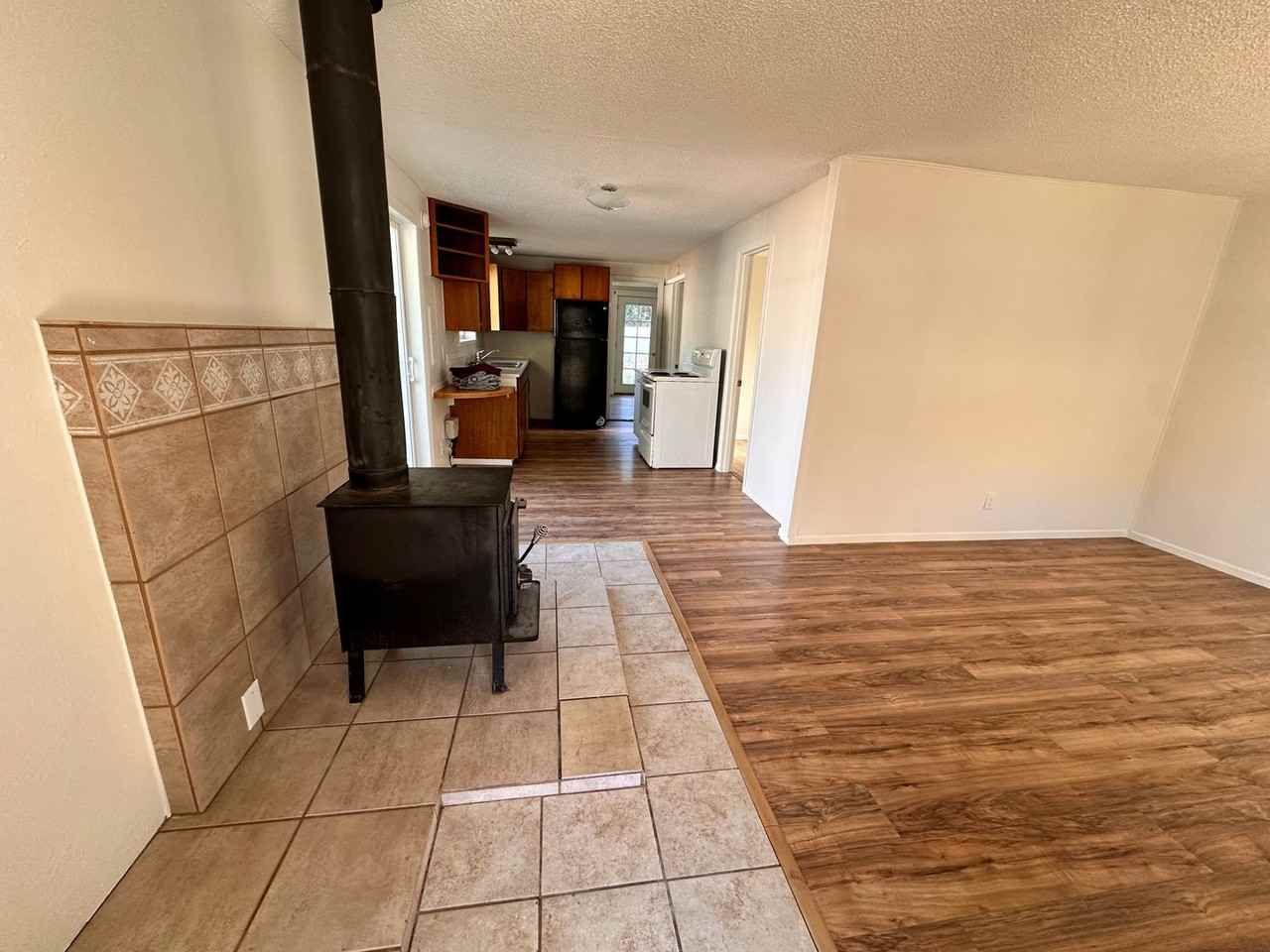 419 E Okanogan Ave - Photo 2 of 18