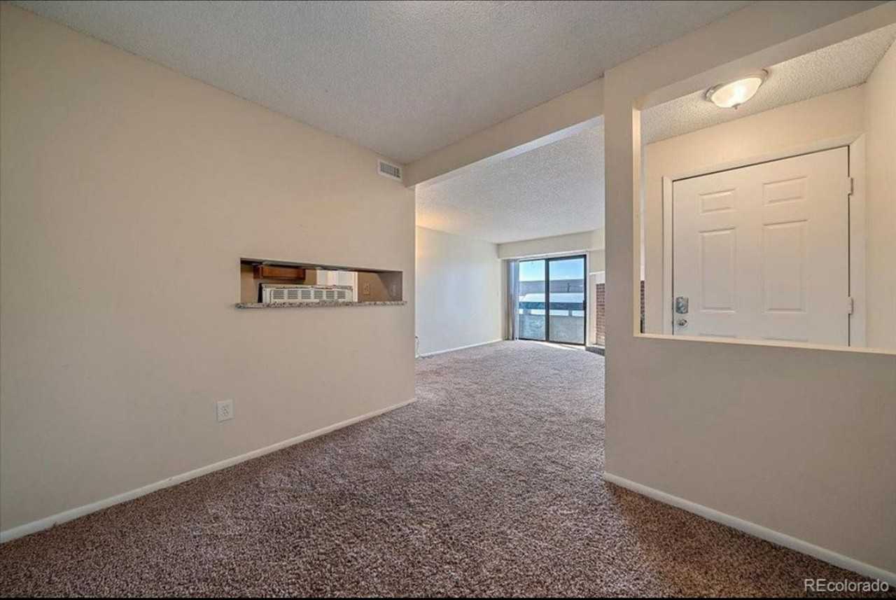 14216 E 1st Dr - Photo 6 of 15