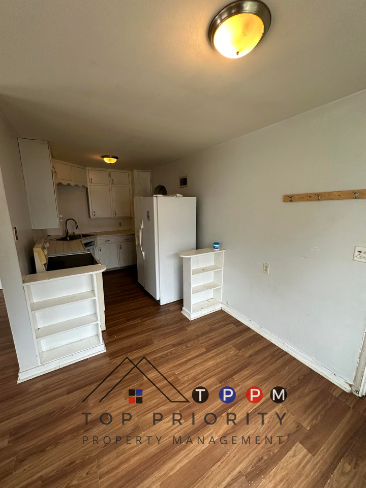 534 Boston Ave - Photo 3 of 7