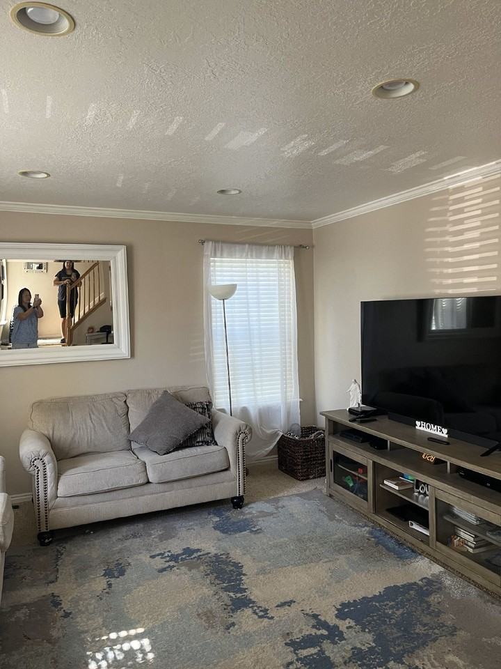 3242 W Davencourt Cir - Photo 3 of 13