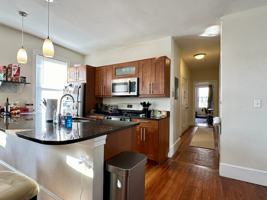 featured image of 12 Wensley St #1
