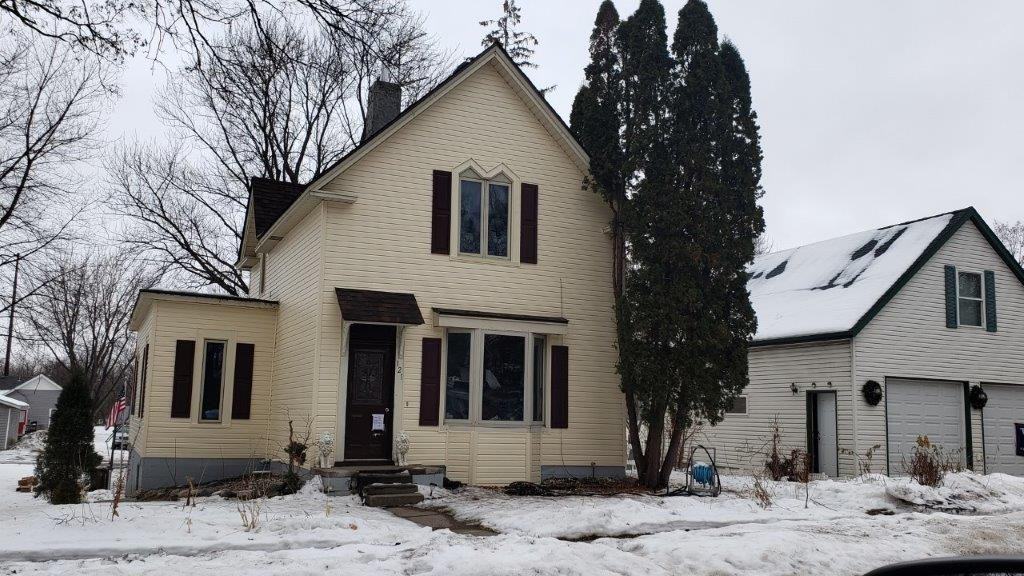 121 2nd St S #NA - Photo 2 of 34