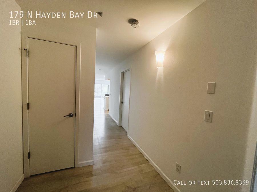 179 N Hayden Bay Dr - Photo 3 of 43