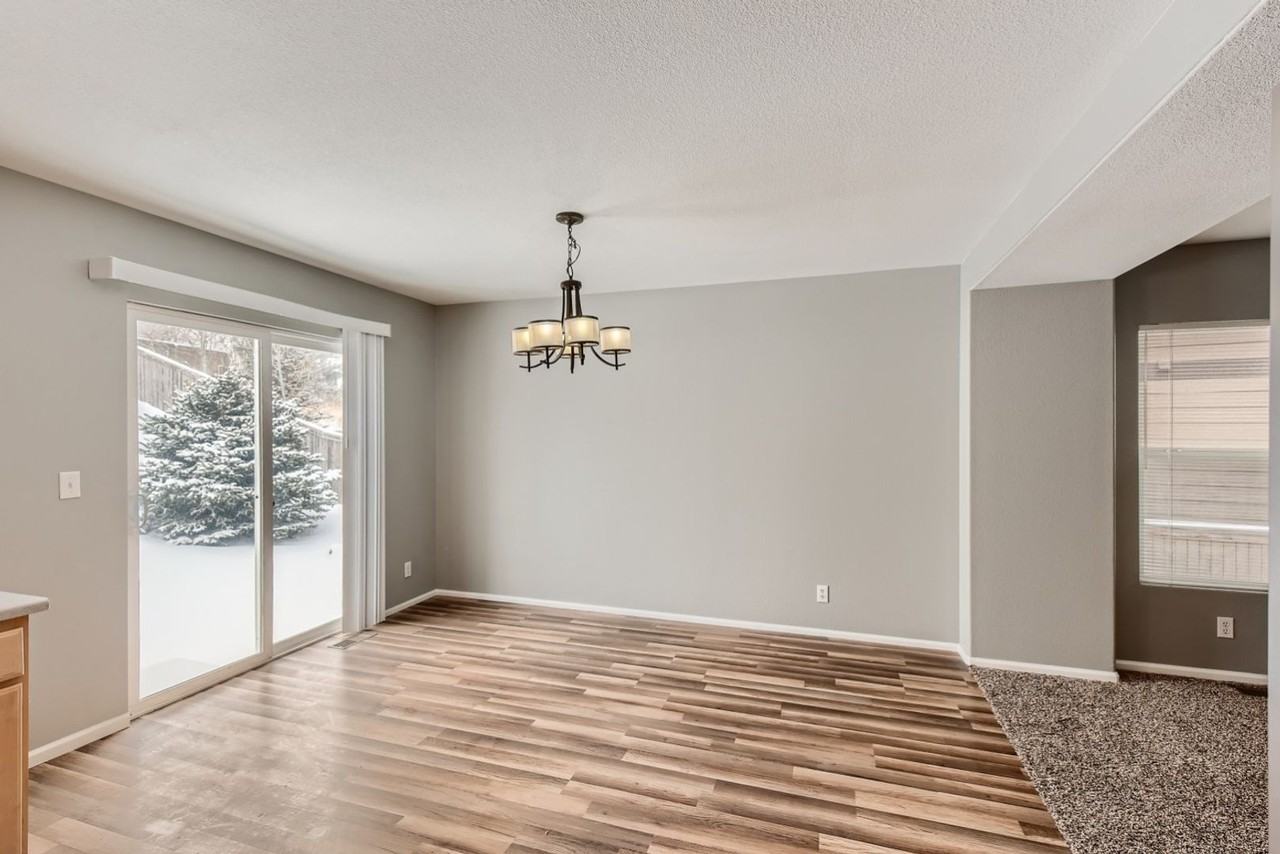5821 Raleigh Cir - Photo 3 of 17