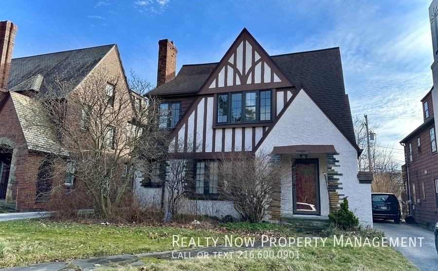 18008 Winslow Rd Unit 2 #2