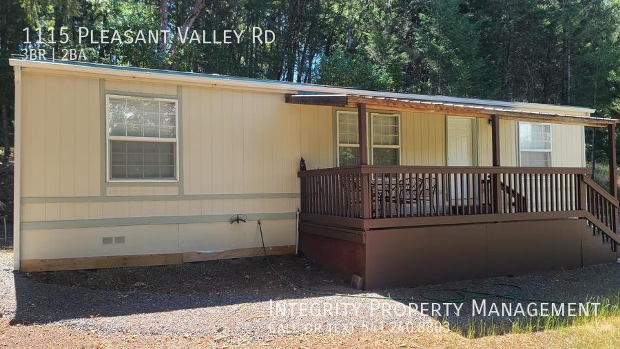 1115 Pleasant Valley Rd - Photo 2 of 17
