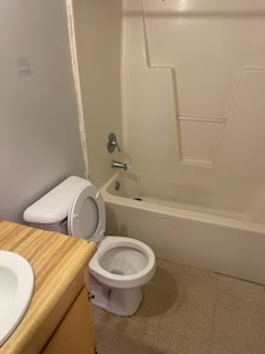 112 Briarcreek Ln #122 - Photo 5 of 18