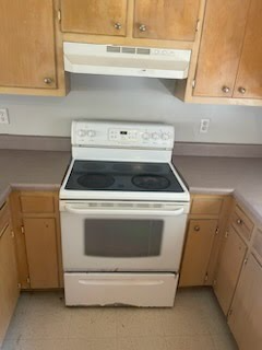 112 Briarcreek Ln #122 - Photo 7 of 18