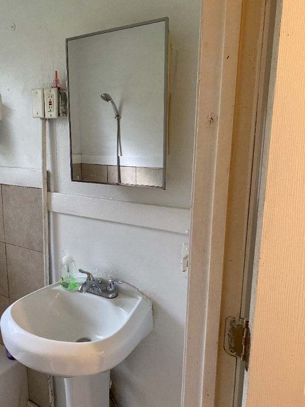 507 E Main St - Photo 6 of 14