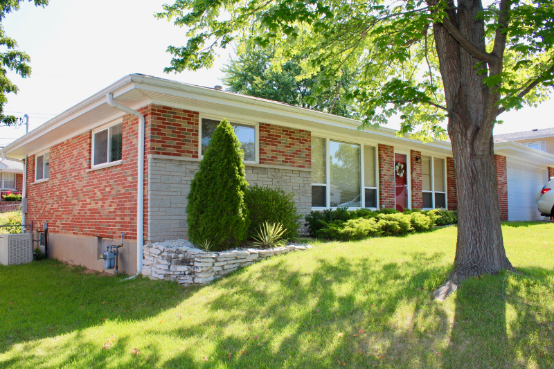 4011 Northern Aire Dr - Photo 2 of 17