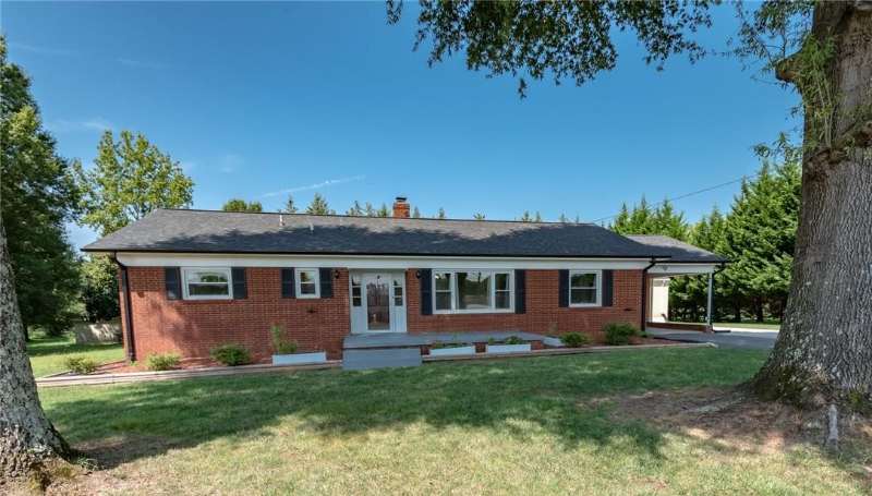 3819 Startown Rd - Photo 2 of 16