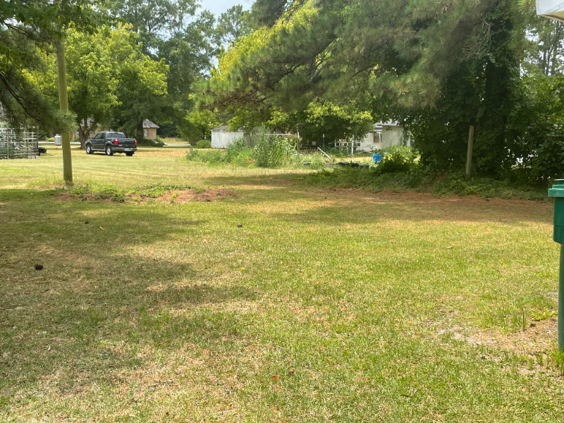 307 E Purvis St - Photo 3 of 13