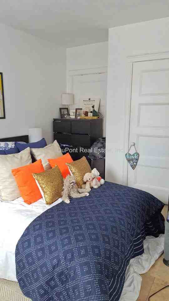 294 Hanover St - Photo 7 of 10