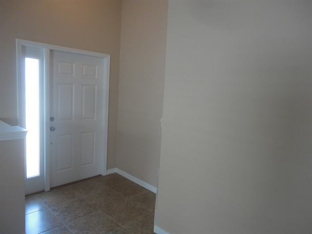 3213 Dunstable Dr - Photo 2 of 20