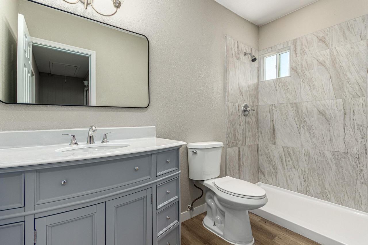 W Lindner Ave - Photo 2 of 18