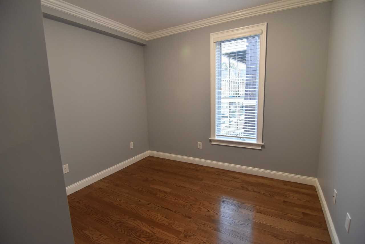 38 Hyde Park Ave #6 - Photo 3 of 14