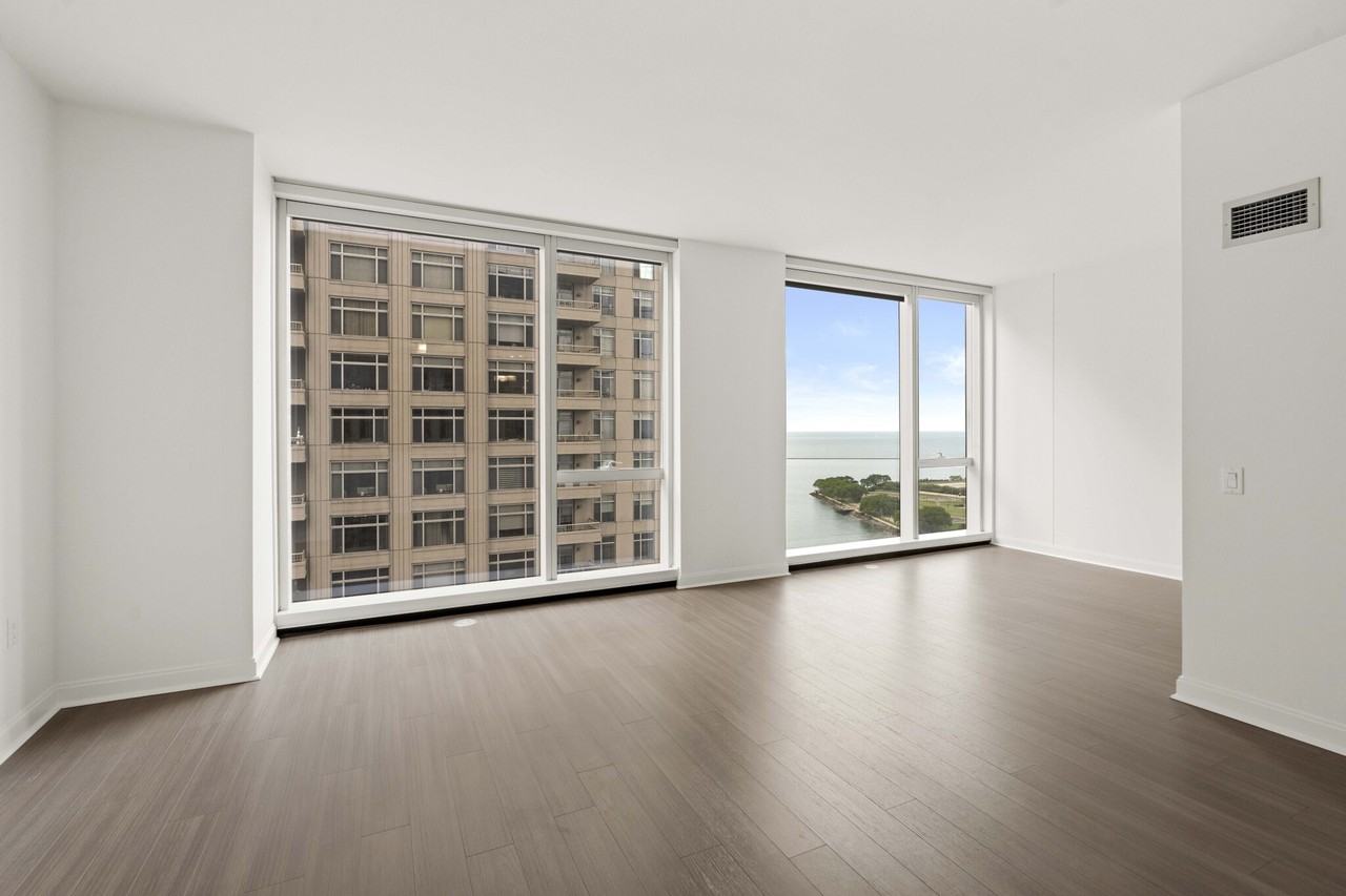 500 N Lake Shore Dr - Photo 7 of 30