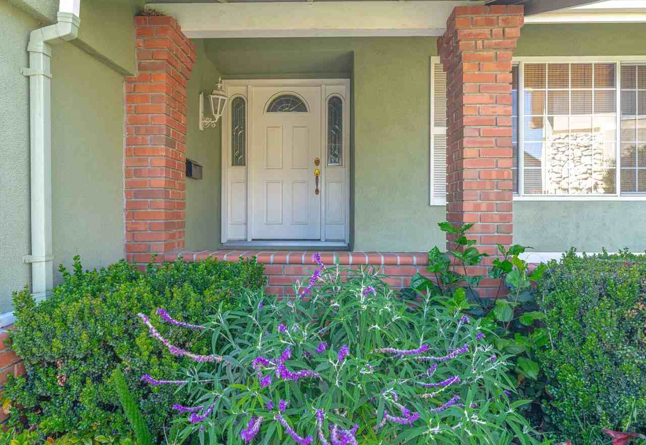 3641 Teaberry Cir - Photo 2 of 44