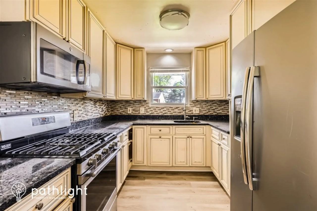 115 Chargeur Rd - Photo 2 of 12