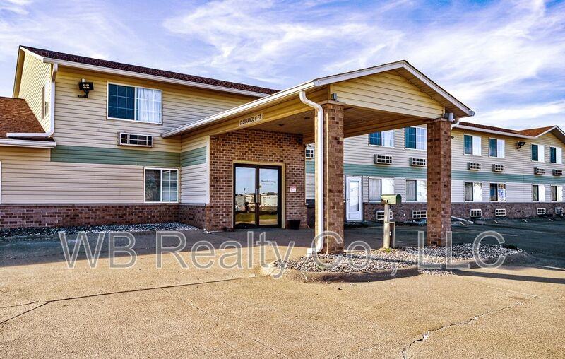 1521 S G Ave #300 - Photo 2 of 12