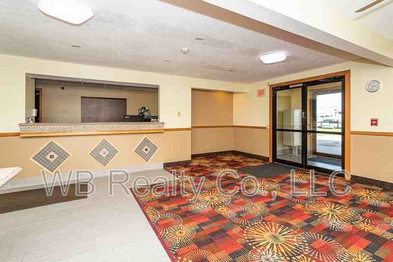 1521 S G Ave #300 - Photo 7 of 12