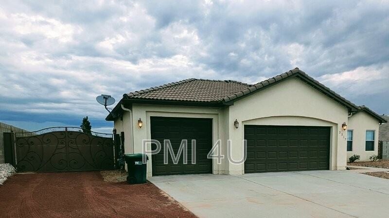 2317 Garden Rd Ne - Photo 3 of 47