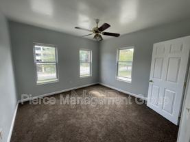 529 Massabesic St #3W - Photo 1 of 1