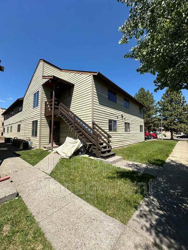 3516 11th Ave S #6 - Photo 3 of 16