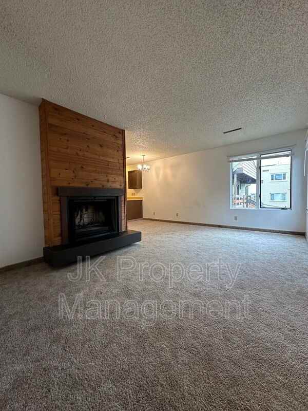 3516 11th Ave S #6 - Photo 4 of 16