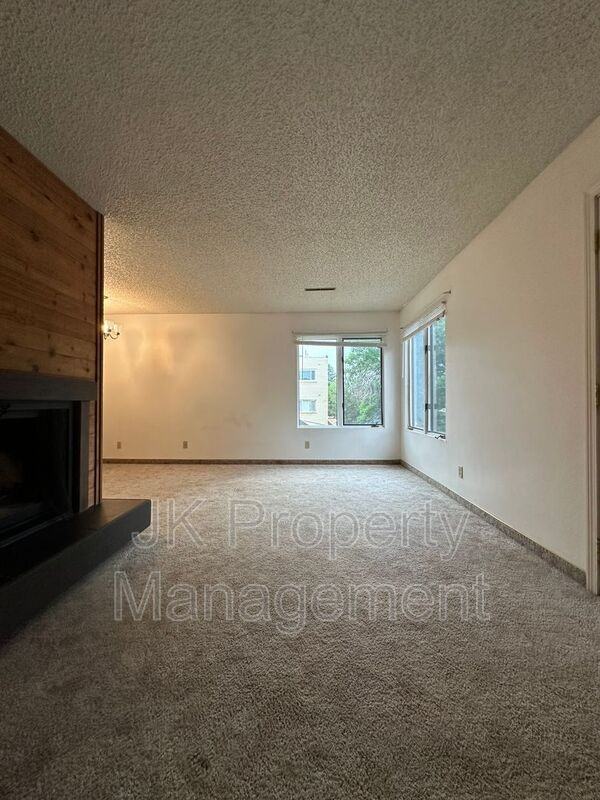 3516 11th Ave S #6 - Photo 5 of 16