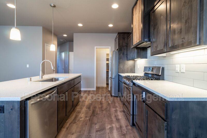 12201 Ne 115th St - Photo 5 of 15