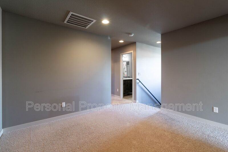 12201 Ne 115th St - Photo 6 of 15