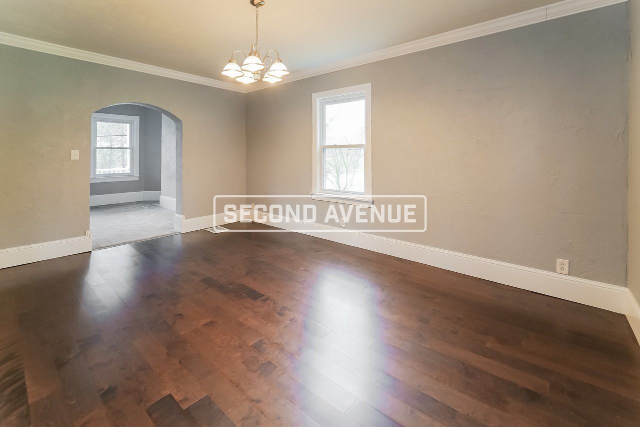 8012 Elkhart St - Photo 5 of 22