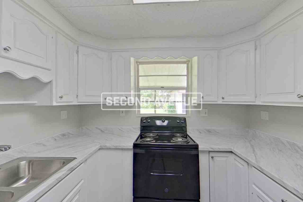 5331 Woodcrest Rd - Photo 4 of 25